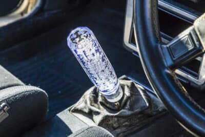 トヨタ 70系 カローラ：水中花シフトノブに交換している