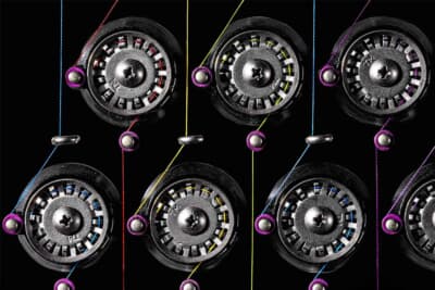 写真展「The Industrial Perspective(産業的視点)」は、普段目にすることのできない自動車工場の生産現場が舞台となっている