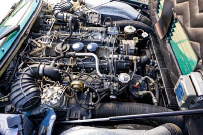 9万2000ユーロ（邦貨換算約1470万円）で落札されたフェラーリ「400i オートマチック」（C）Bonhams