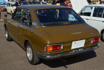 トヨタ カローラ1200デラックス：1970年5月にフルモデルチェンジされた