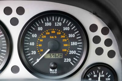 15万1200ドル（邦貨換算約2255万円）で落札されたロータス「エスプリV8」（C）Courtesy of RM Sotheby's