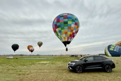 ルノー アルカナで栃木県足利市に向かい、熱気球体験を楽しみました