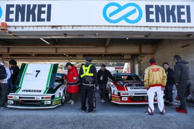このシーンだけを見ると、まるで当時のサーキットかのような雰囲気で溢れていた