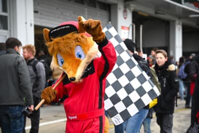 ニュルブルクリンクのマスコットキャラクター、レジェンドくん