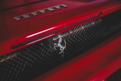 550万ドル～650万ドル（邦貨換算約8億2500万円〜9億7500万円）で現在も販売中のフェラーリ「エンツォ フェラーリ」（C）Courtesy of RM Sotheby's