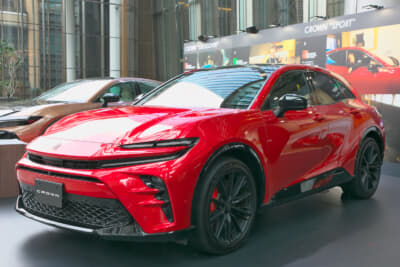 トヨタ クラウンスポーツ：フロントスタイル