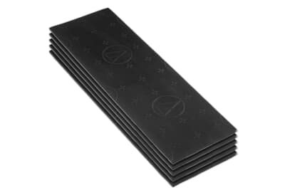 AT-AQ430：フロアやサイドウォールなどに貼ることで遮音を実現するAT-AQ430（ノイズレスラグ）。ロードノイズの遮断に効果的な性能を持つ