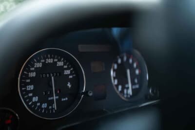 12万750ユーロ（邦貨換算約1935万円）で落札されたフェラーリ「456M GT」（C）Bonhams