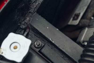 5万6350ユーロ（邦貨換算約900万円で落札されたフェラーリ「ディノ308GT4」（C）Bonhams