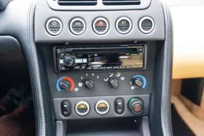 15万1200ドル（邦貨換算約2255万円）で落札されたロータス「エスプリV8」（C）Courtesy of RM Sotheby's