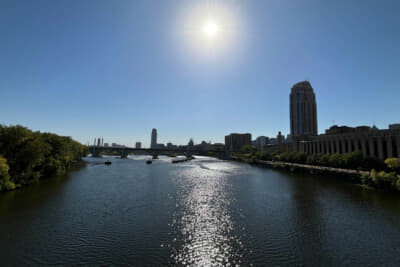 町の真ん中をミシシッピ川が流れる