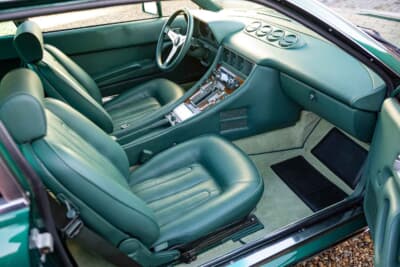 9万2000ユーロ（邦貨換算約1470万円）で落札されたフェラーリ「400i オートマチック」（C）Bonhams