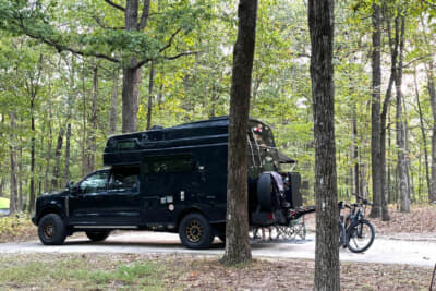 ダブルキャブ・ピックアップを架装。これはかなり広いぞ