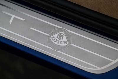 15万1200ドル（邦貨換算約2255万円）で落札されたロータス「エスプリV8」（C）Courtesy of RM Sotheby's