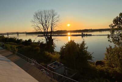 ミシシッピ川の夕景