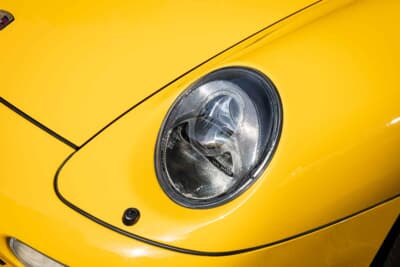 21万8500ユーロ（邦貨換算約3500万円）で落札されたポルシェ「911ターボ クーペ」（C）Courtesy of RM Sotheby's
