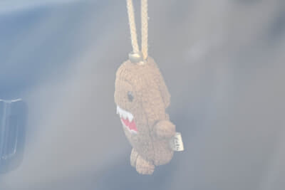 なぜかドイツの日本車好きの必須アイテムのどーもくん