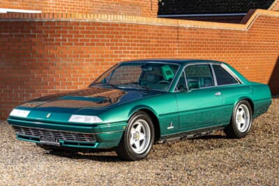 9万2000ユーロ（邦貨換算約1470万円）で落札されたフェラーリ「400i オートマチック」（C）Bonhams