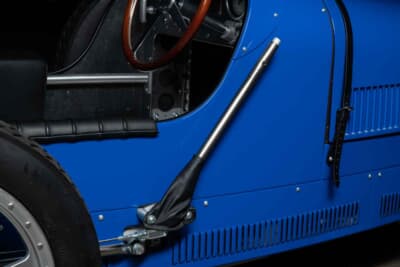 6万6000ユーロ（邦貨換算約1060万円）で落札されたブガッティ「T35 ベベII」（C）Courtesy of RM Sotheby's