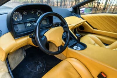 25万7600ドル（邦貨換算約3840万円）で落札されたランボルギーニ「ディアブロ」（C）Courtesy of RM Sotheby's