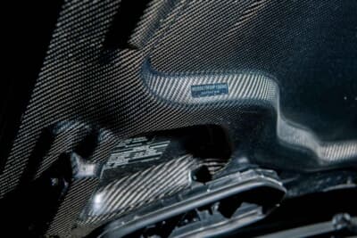 25万ドル〜35万ドル（邦貨換算約3730万円〜5220万円）で現在も販売中のメルセデス・ベンツ「SL65 AMG ブラックシリーズ」（C）Courtesy of RM Sotheby's