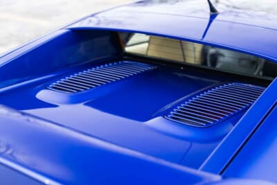 15万1200ドル（邦貨換算約2255万円）で落札されたロータス「エスプリV8」（C）Courtesy of RM Sotheby's