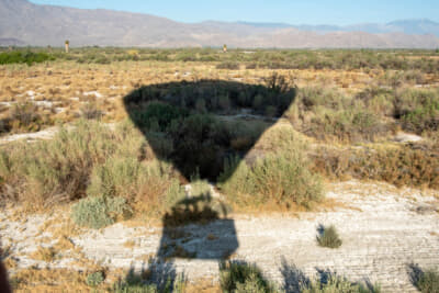 安全な場所を探してソフトランディング