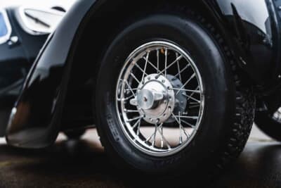 9万ユーロ（邦貨換算約1450万）で落札されたブガッティ「T57SCクーペ・アトランティーク ジュニアカー」（C）Courtesy of RM Sotheby's