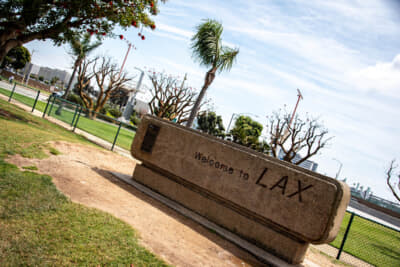 ロサンゼルス国際空港へ向かい帰路につく