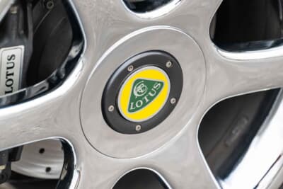 15万1200ドル（邦貨換算約2255万円）で落札されたロータス「エスプリV8」（C）Courtesy of RM Sotheby's