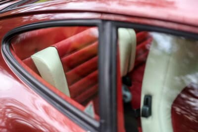 26万2500ユーロ（邦貨換算約4230万円）で落札されたポルシェ「911ターボ フラッハバウ」（C）Courtesy of RM Sotheby's