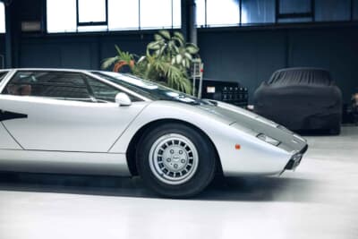 82万625ユーロ（邦貨換算約1億3300万円）で落札されたランボルギーニ「カウンタックLP400」（C）Courtesy of RM Sotheby's