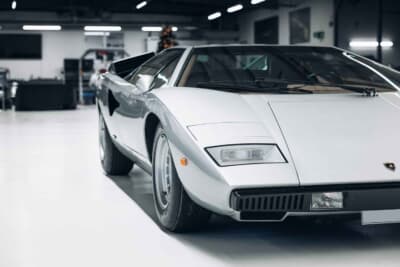 82万625ユーロ（邦貨換算約1億3300万円）で落札されたランボルギーニ「カウンタックLP400」（C）Courtesy of RM Sotheby's