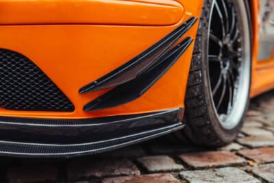 60万ユーロ〜80万ユーロ（邦貨換算約9610万円〜1億2810万円）で現在も販売中のメルセデス・ベンツ「CLK DTM AMG P900 プロトタイプ」（C）Bonhams