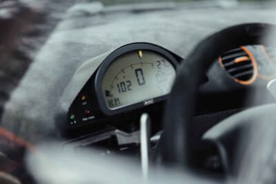 60万ユーロ〜80万ユーロ（邦貨換算約9610万円〜1億2810万円）で現在も販売中のメルセデス・ベンツ「CLK DTM AMG P900 プロトタイプ」（C）Bonhams