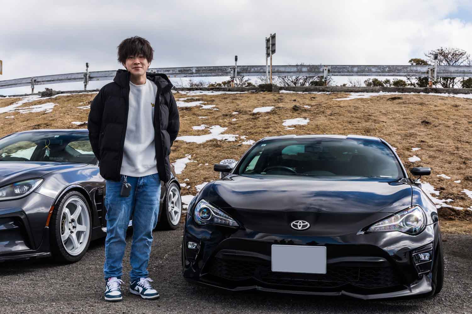 ナマ足・純ベタ仕様のトヨタ「86」！通勤にも趣味にもこの車高で活躍し