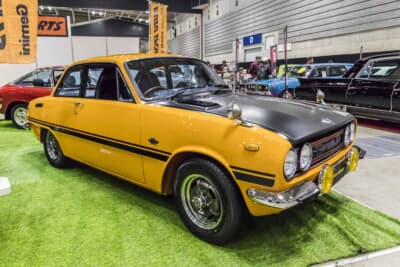 いすゞ ベレットGTR：二分割のフロントバンパーとなっている