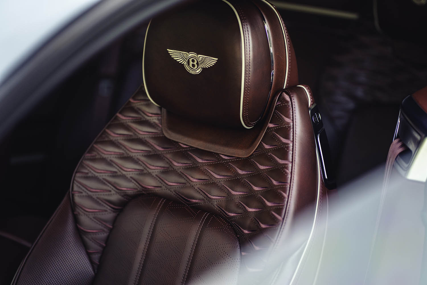 01_AMW_20250508_bentley_news-1.jpg