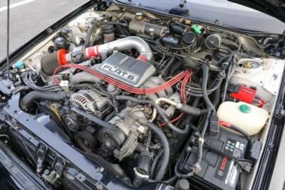 スバル アルシオーネ:搭載するエンジンは2.7L 6気筒水平対向エンジン。最高出力は150ps