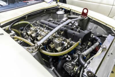 日産「フェアレディZ」のL型エンジンをツインカムヘッド化した