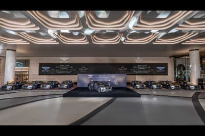 ベントレーは、ラグジュアリーリゾート「ギャラクシー・マカオ」に、フライングスパーの特注モデル9台を納車した