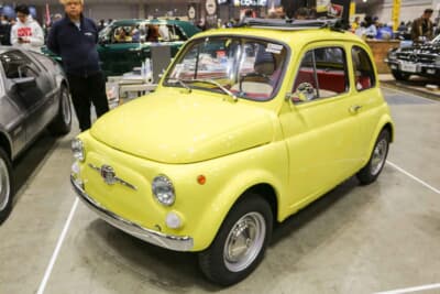 フィアット 500R：車両本体価格が396万円だった1975年式フィアット 500 R