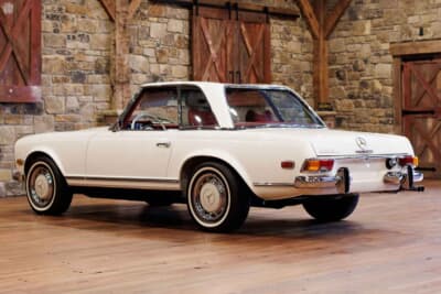 17万9200ドル（邦貨換算約2580万円）で落札されたメルセデス・ベンツ「280SL」（C）Courtesy of RM Sotheby's
