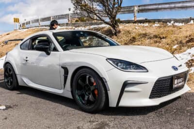 トヨタ GR86：2021年式の白いGR86は、新車で購入した