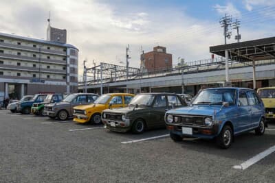 会場は、愛媛県四国中央市川之江にぎわい広場ステージの真横