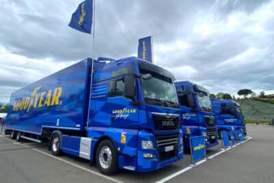 LMGT3クラスはグッドイヤーのワンメイクです