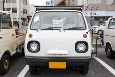 マツダ ニューポーターキャブ：可愛らしいフロントフェイスに憧れるファンも多い