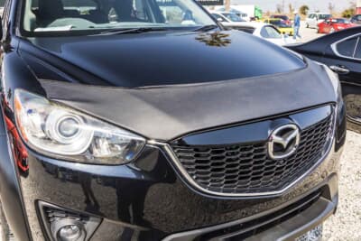 マツダ CX-5：フロントにはノーズブラを装着