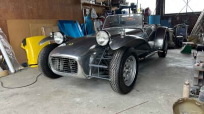 ロータス スーパー7：スーパー7はFRP部分をアルミに変更している。このようなアルミ製品を、綿引さんは、すべて手作業で作り上げている