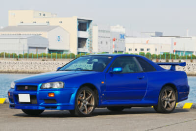 平均価格が約777万円と新車時価格を超えた日産 R34型スカイラインGT-R